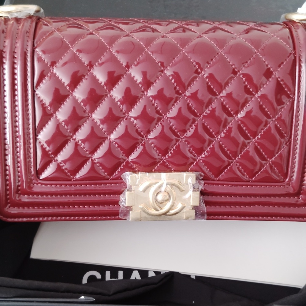 Burgundy Quilted Patent Statement Bag - Picture 6 of 8